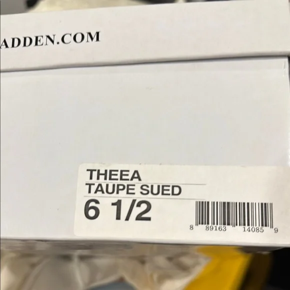 NWT Vintage Steve Madden Theea Women's Taupe Strappy Cut Out Wedge Sandals - Picture 4 of 5